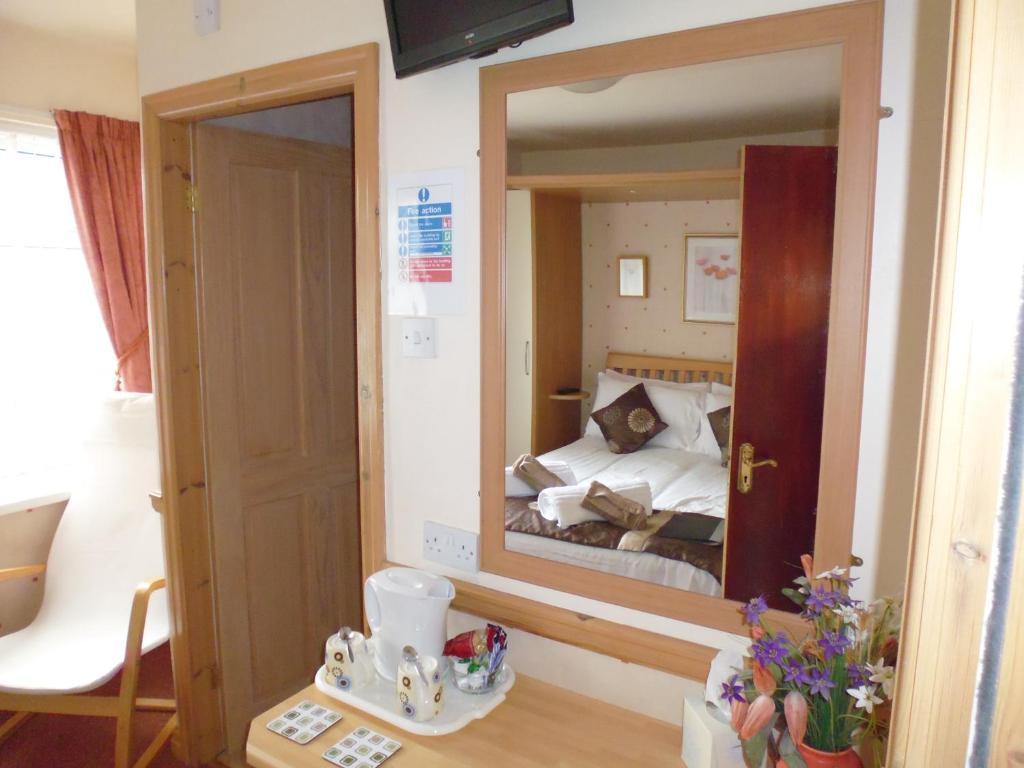 Bed and Breakfast Kingscliff Blackpool Zimmer foto